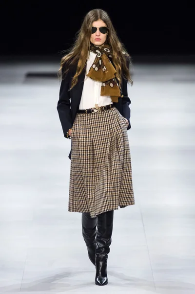 Look 45